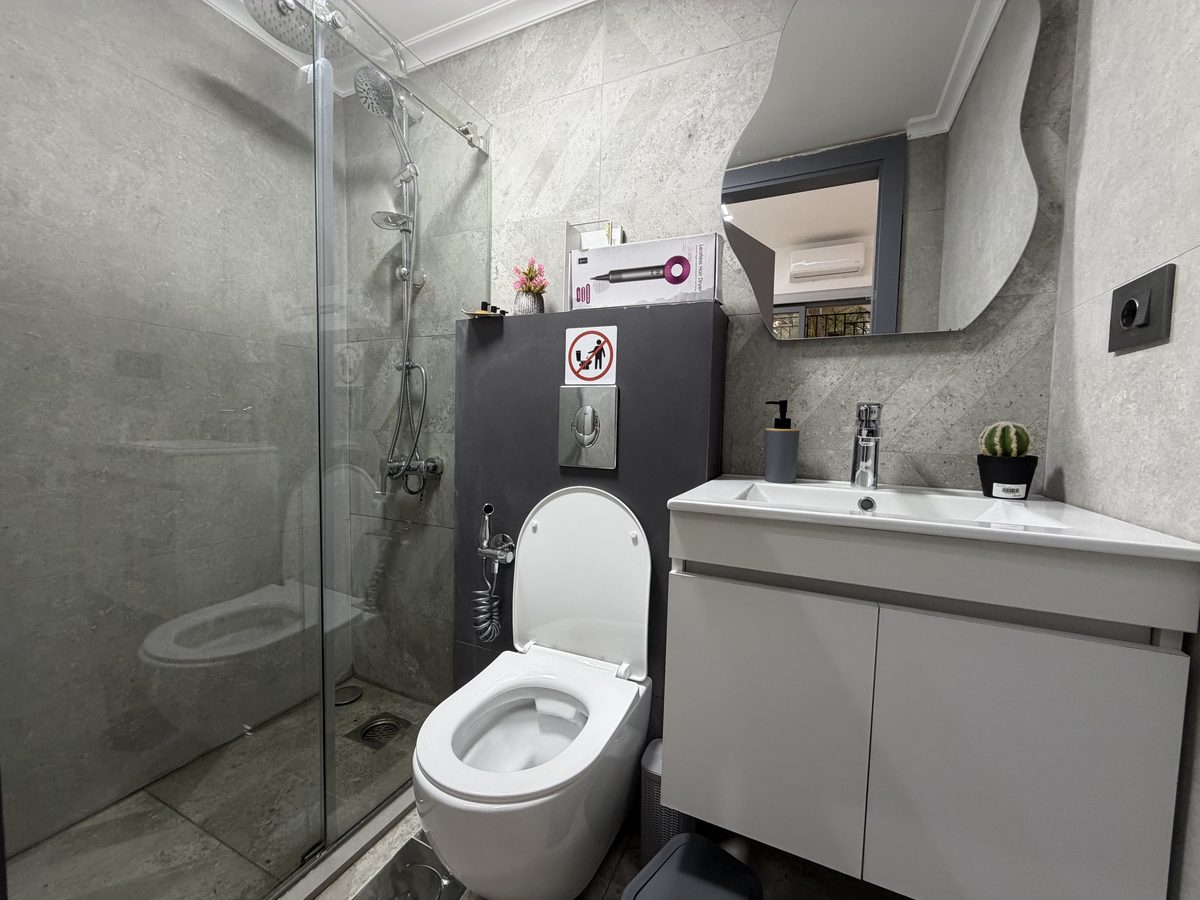 Apartment 103 bathroom